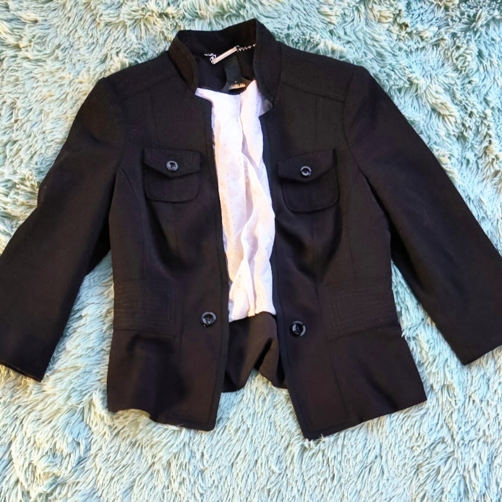 White House Black Market - Black Cropped Blazer - Size 2P